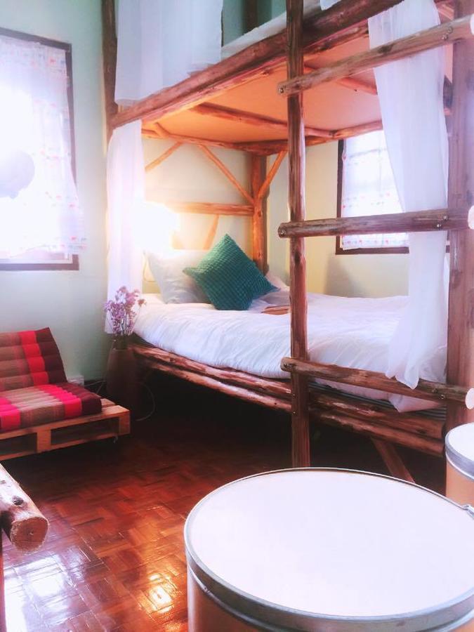 Sister House Chiangmai (Adults Only) Bed & Breakfast Chiang Mai Bagian luar foto