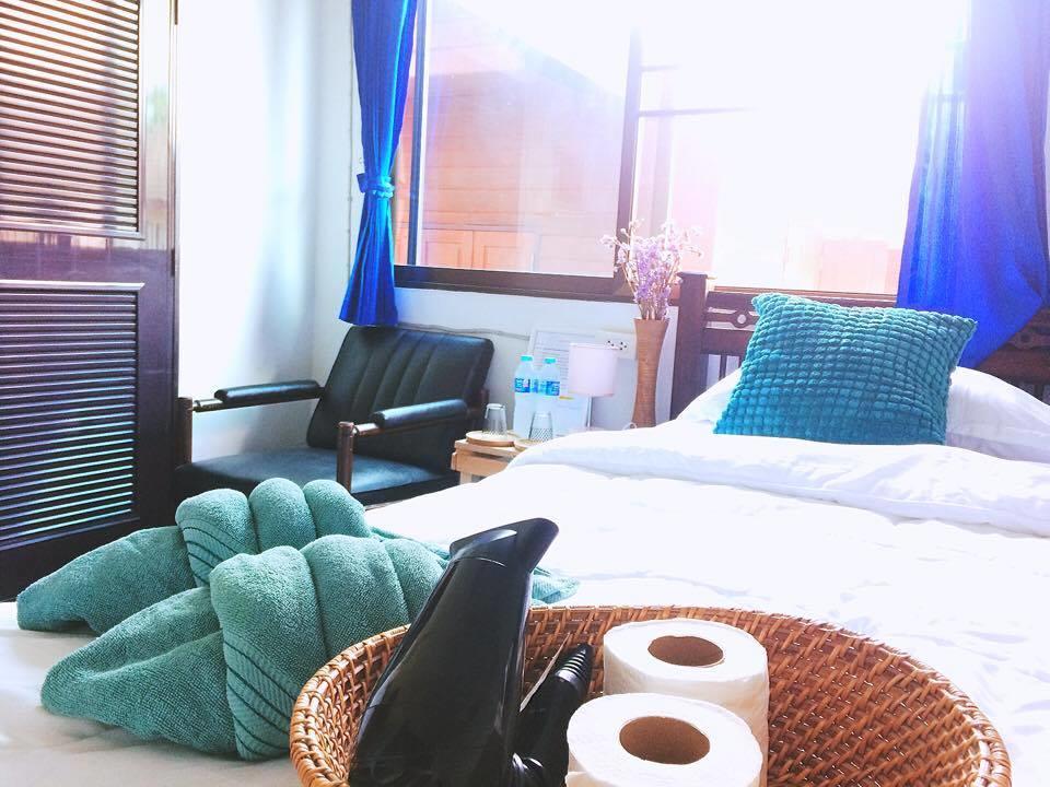 Sister House Chiangmai (Adults Only) Bed & Breakfast Chiang Mai Bagian luar foto