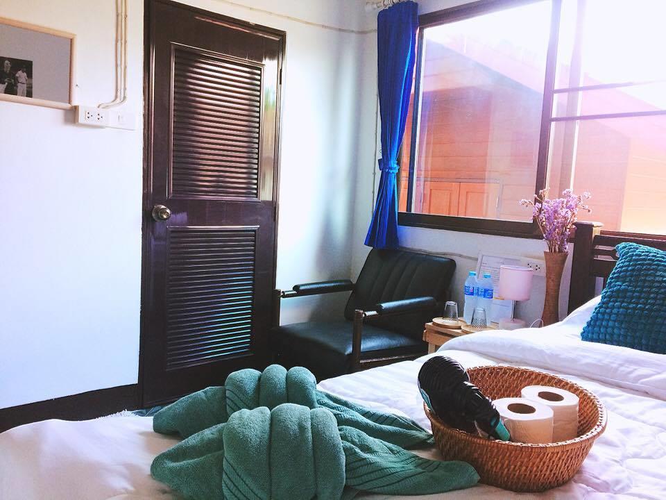 Sister House Chiangmai (Adults Only) Bed & Breakfast Chiang Mai Bagian luar foto
