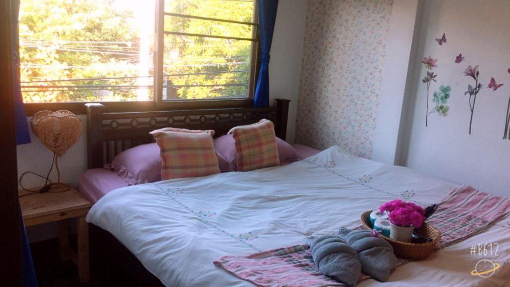 Sister House Chiangmai (Adults Only) Bed & Breakfast Chiang Mai Bagian luar foto